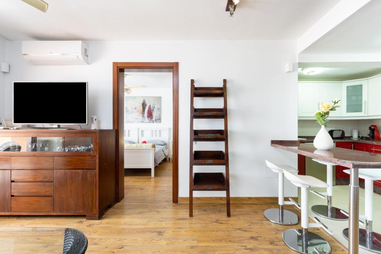 Exclusive Penthouse Playa Las Vistas 4 Close To The Sea And Beach, Aircondition For A Fee, Wifi, Terrace, Heated Pool Playa de las Americas  Exteriér fotografie