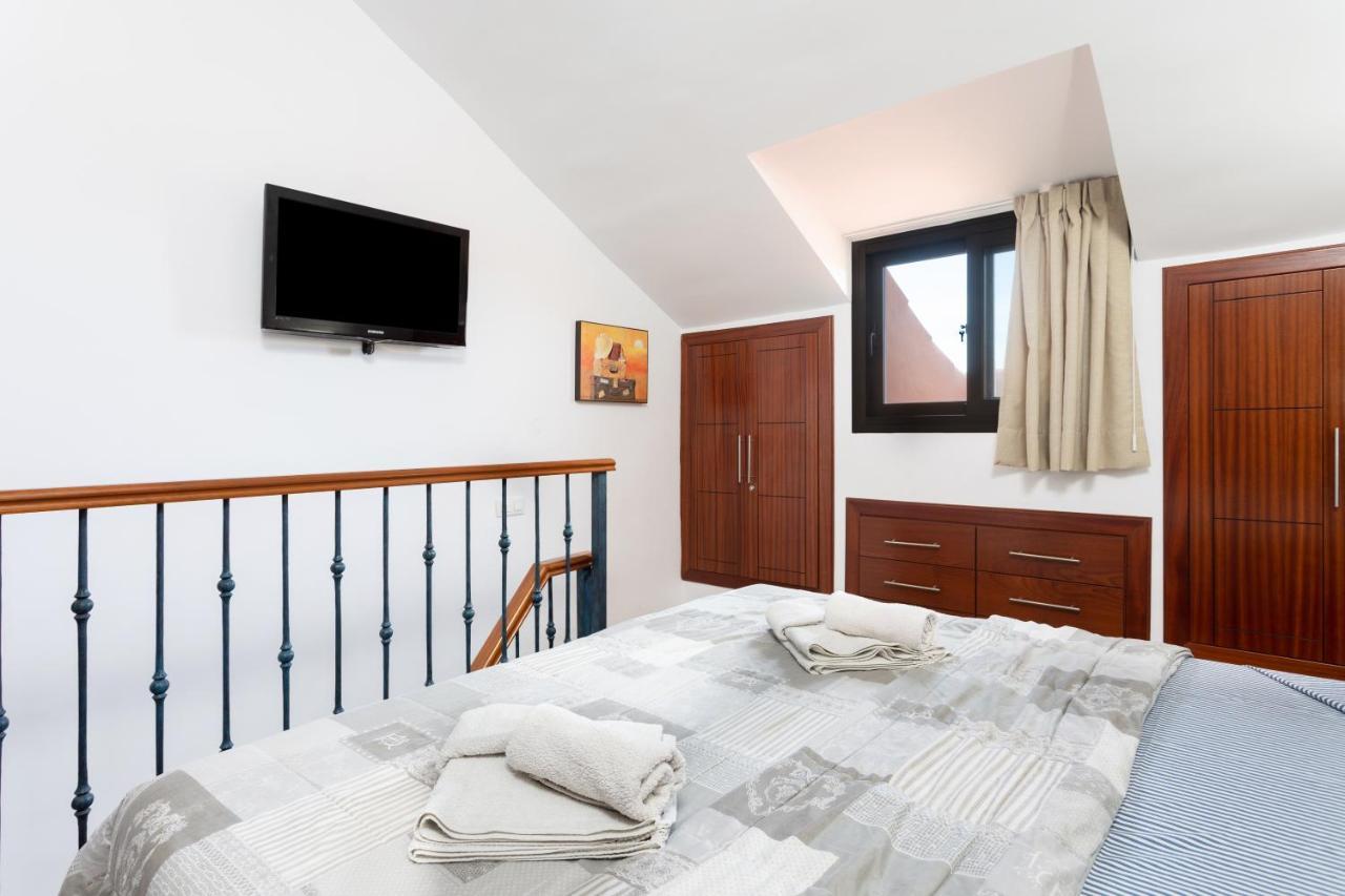 Exclusive Penthouse Playa Las Vistas 4 Close To The Sea And Beach, Aircondition For A Fee, Wifi, Terrace, Heated Pool Playa de las Americas  Exteriér fotografie