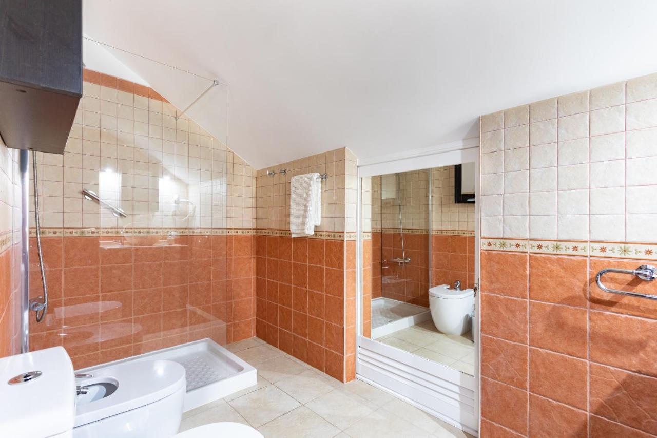 Exclusive Penthouse Playa Las Vistas 4 Close To The Sea And Beach, Aircondition For A Fee, Wifi, Terrace, Heated Pool Playa de las Americas  Exteriér fotografie