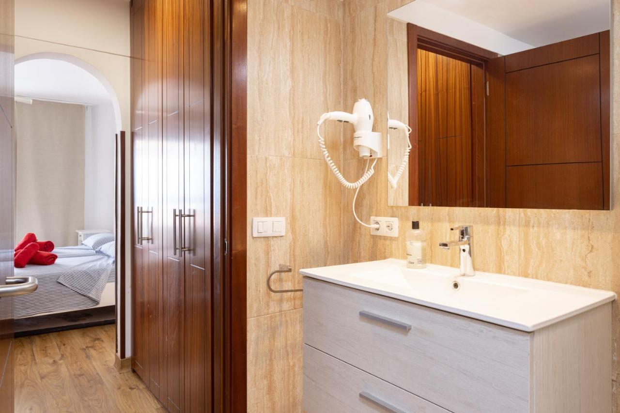 Exclusive Penthouse Playa Las Vistas 4 Close To The Sea And Beach, Aircondition For A Fee, Wifi, Terrace, Heated Pool Playa de las Americas  Exteriér fotografie
