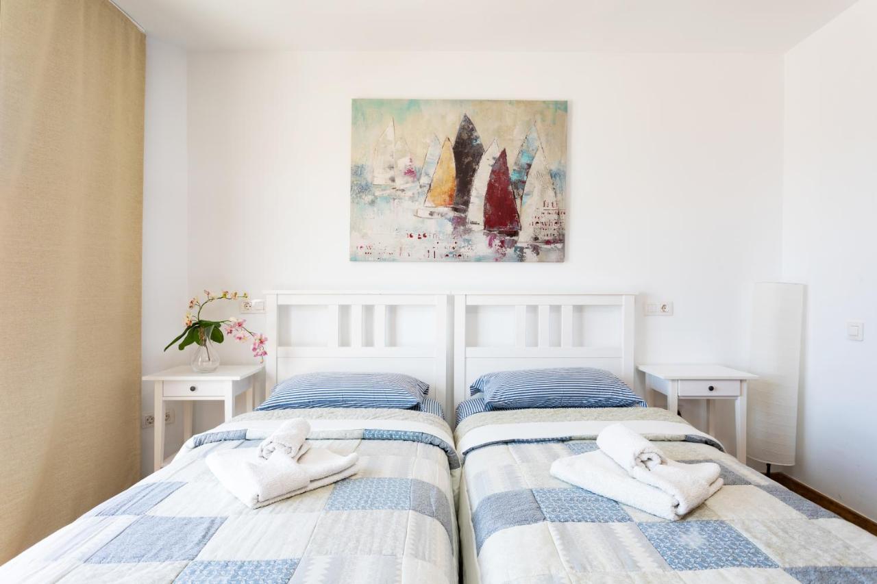 Exclusive Penthouse Playa Las Vistas 4 Close To The Sea And Beach, Aircondition For A Fee, Wifi, Terrace, Heated Pool Playa de las Americas  Exteriér fotografie