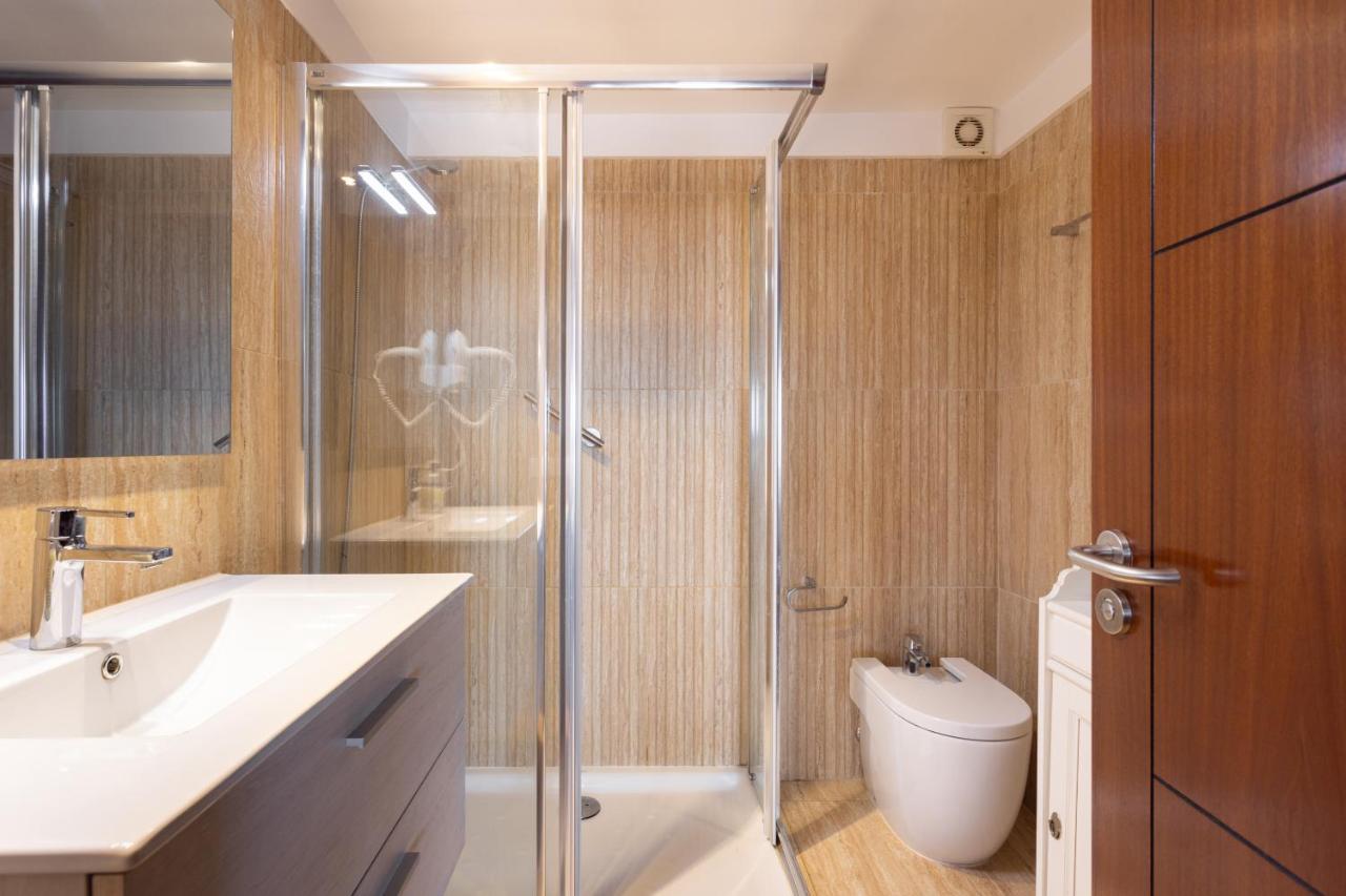 Exclusive Penthouse Playa Las Vistas 4 Close To The Sea And Beach, Aircondition For A Fee, Wifi, Terrace, Heated Pool Playa de las Americas  Exteriér fotografie